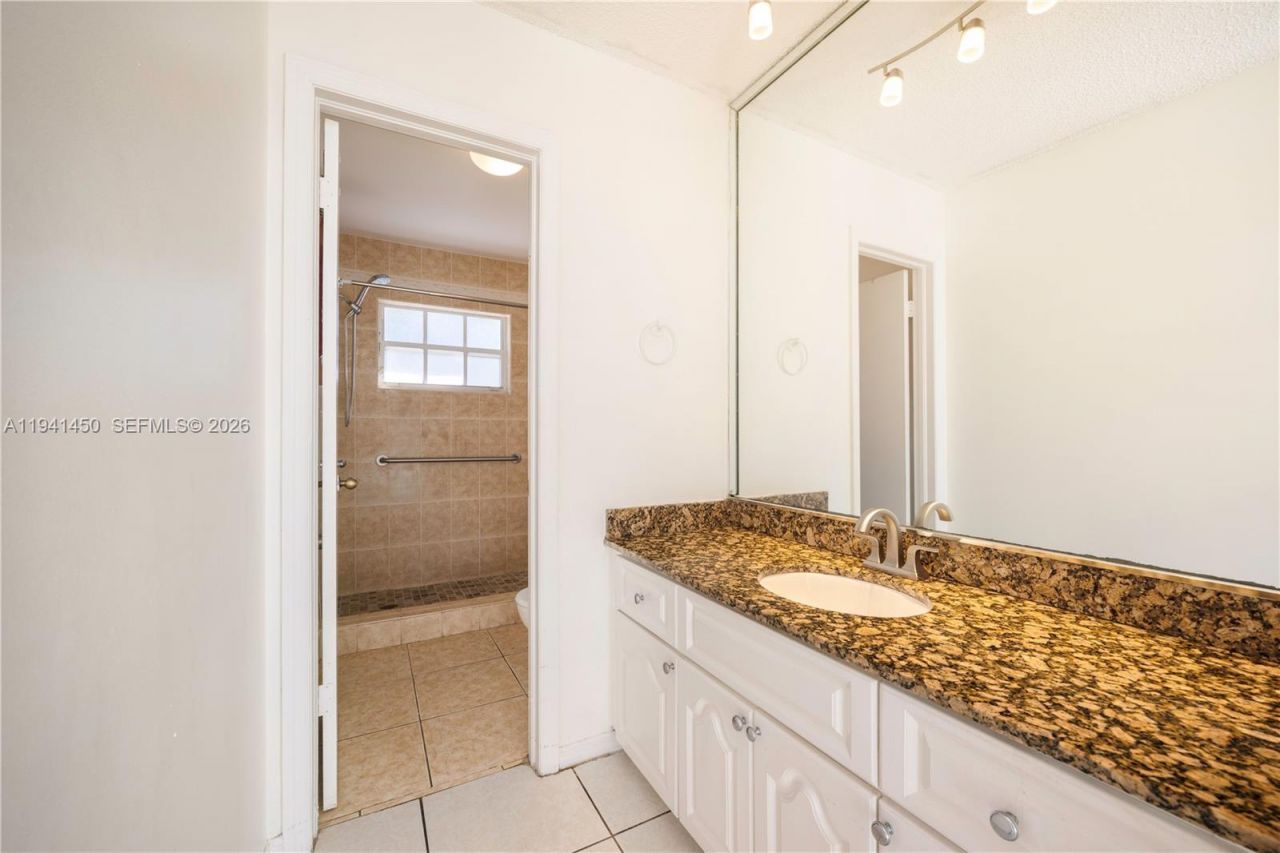 Please Call For Address, Miami, FL 33177 Photo