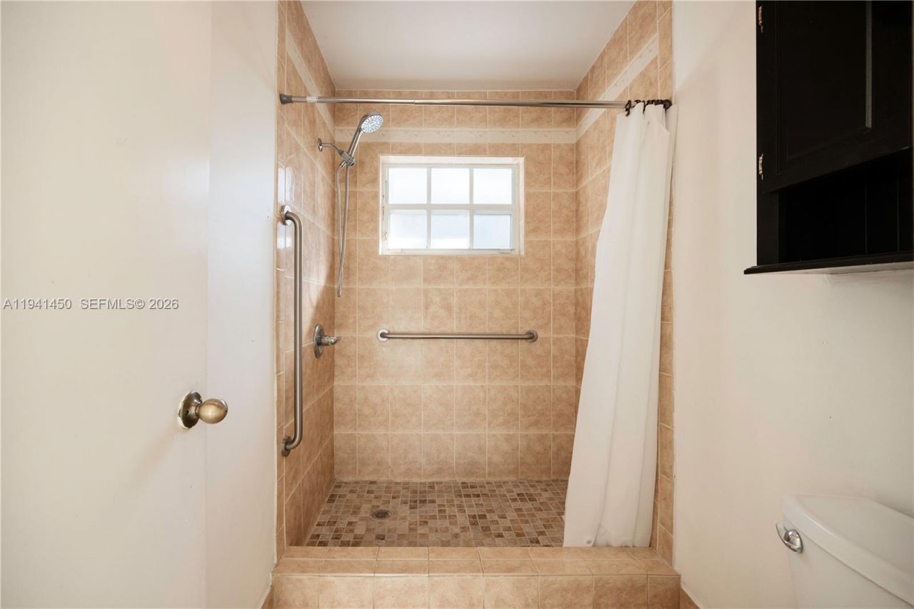 Please Call For Address, Miami, FL 33177 Photo