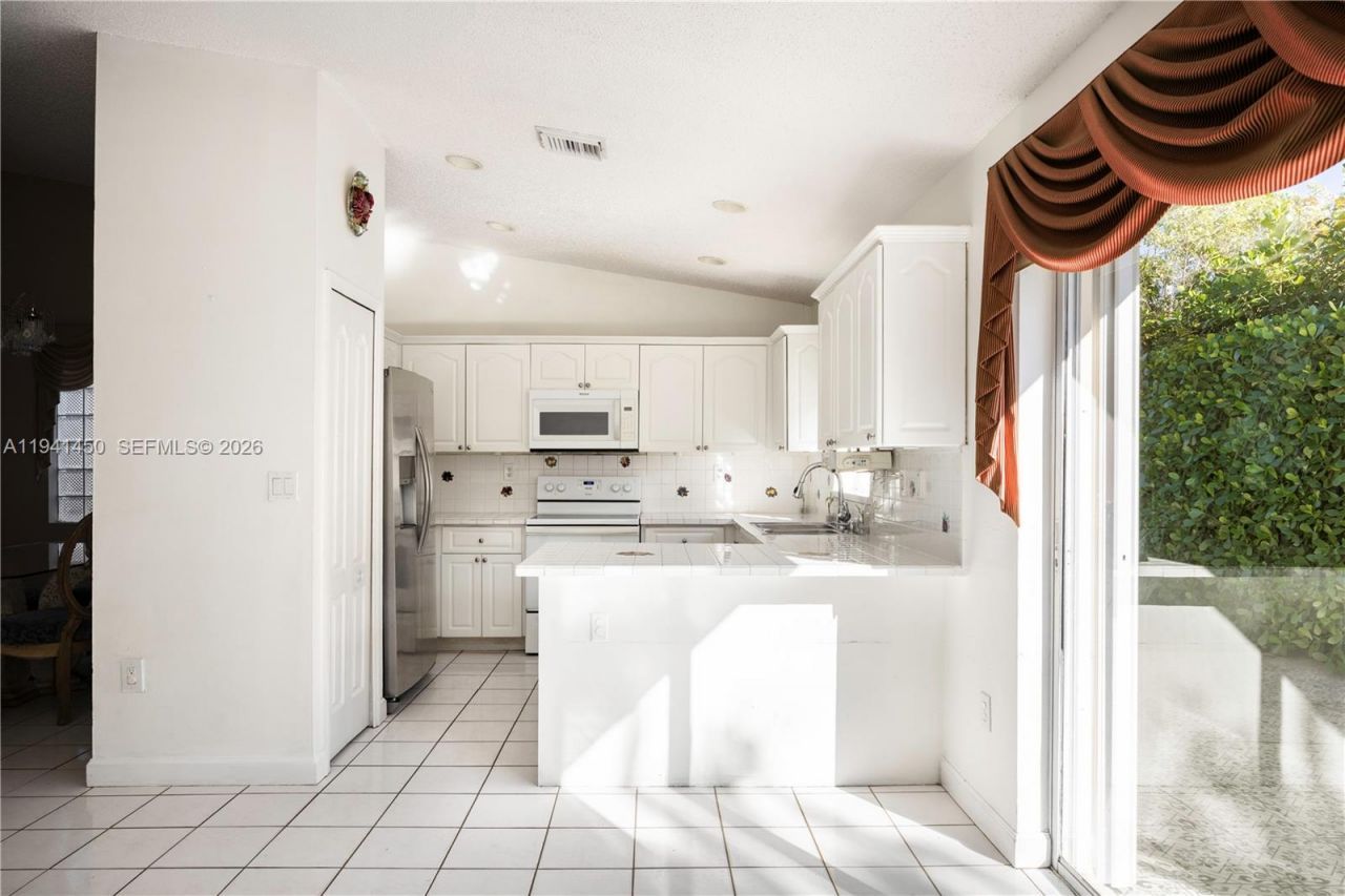 Please Call For Address, Miami, FL 33177 Photo