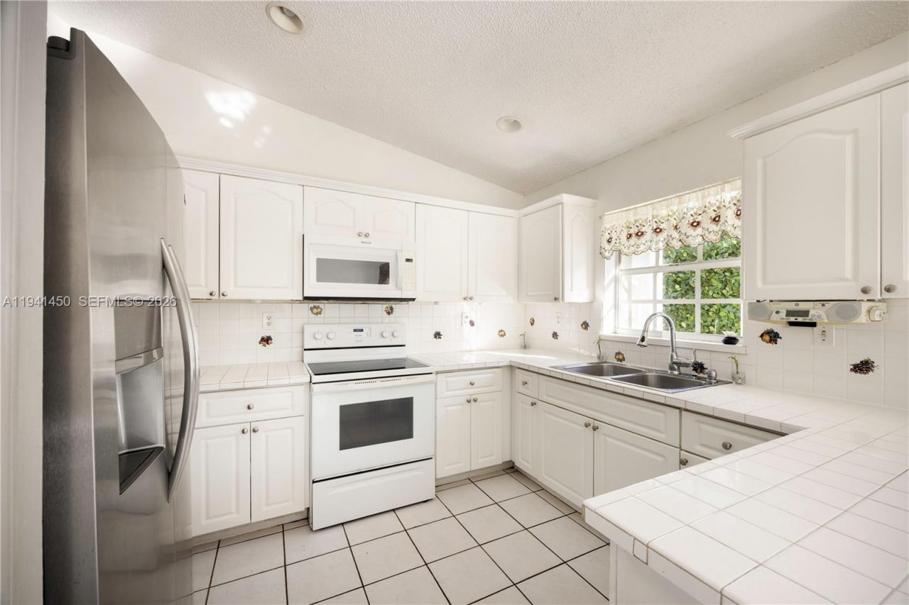 Please Call For Address, Miami, FL 33177 Photo