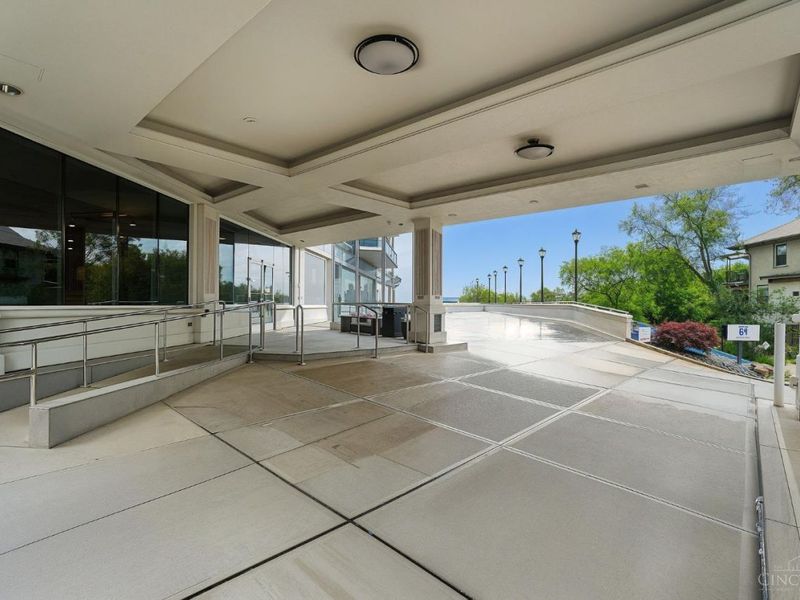 2200 Victory Parkway, Unit 1601, Cincinnati, OH 45206 Photo 32