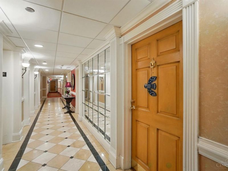 2200 Victory Parkway, Unit 1601, Cincinnati, OH 45206 Photo 4