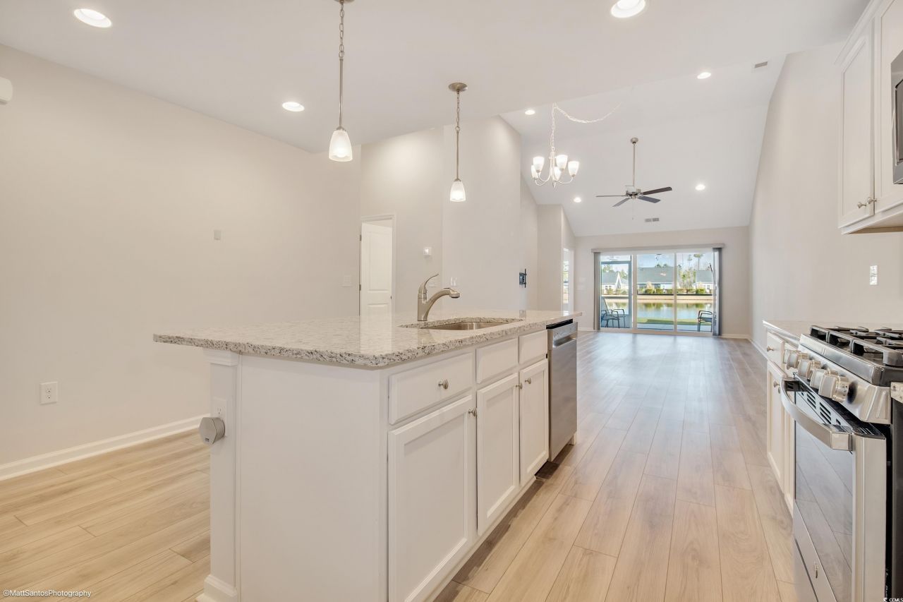 2005 Willow Run Dr. Photo 13