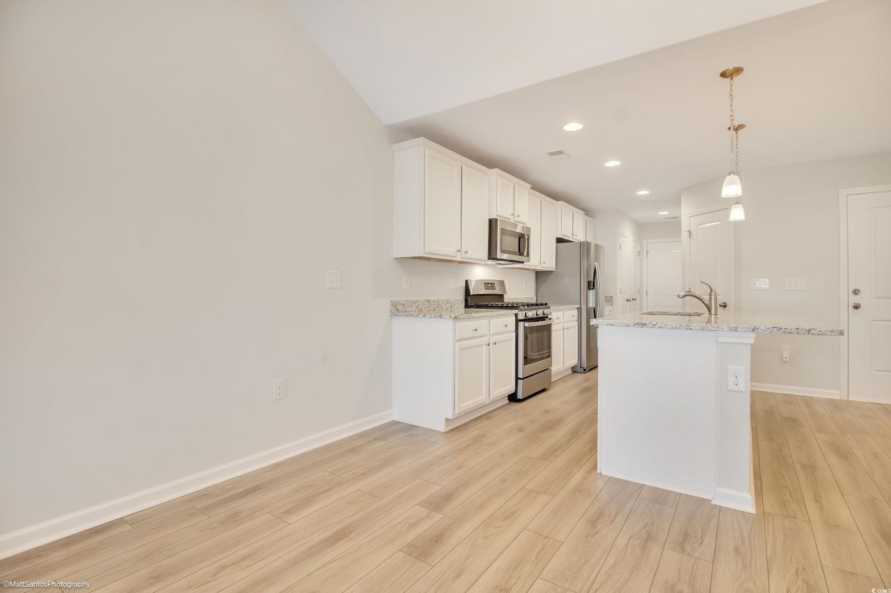 2005 Willow Run Dr. Photo 14