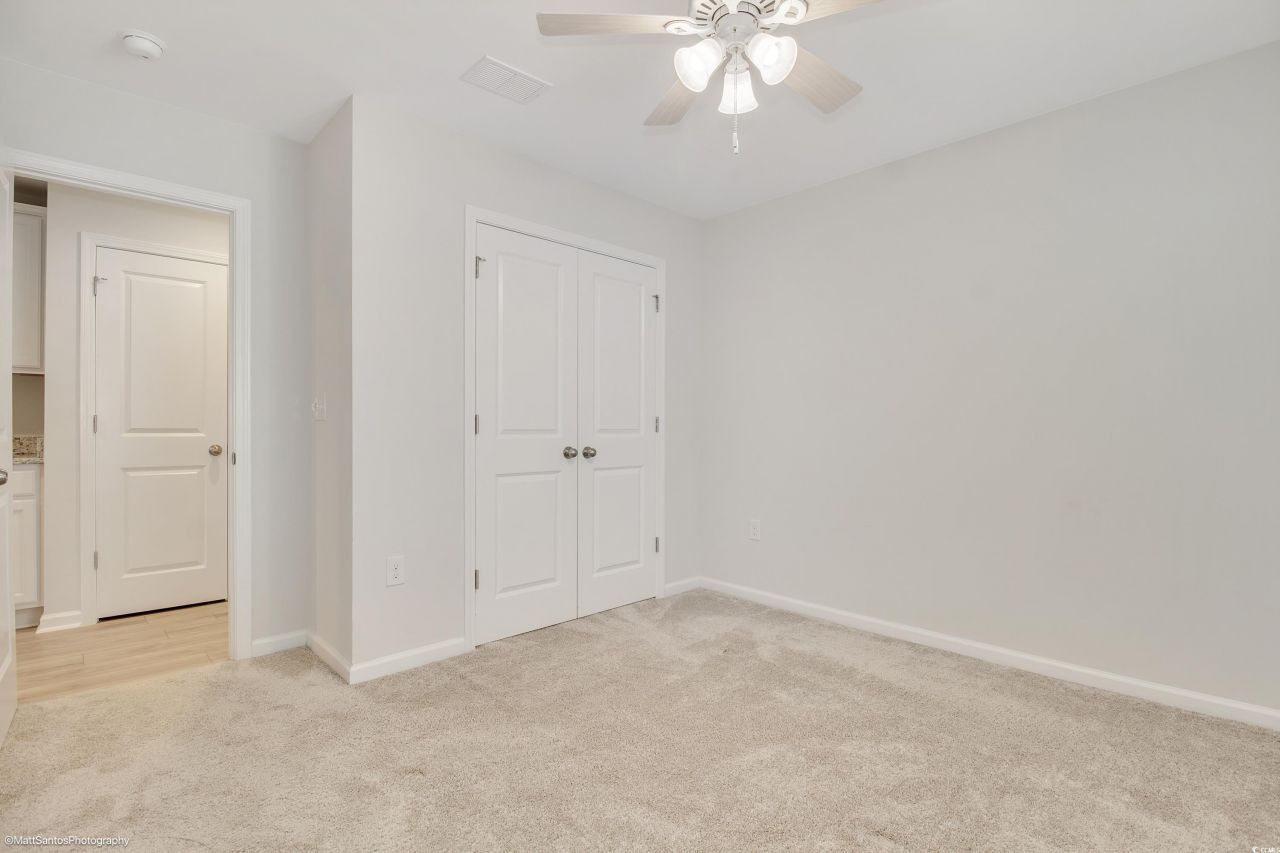 2005 Willow Run Dr. Photo 32