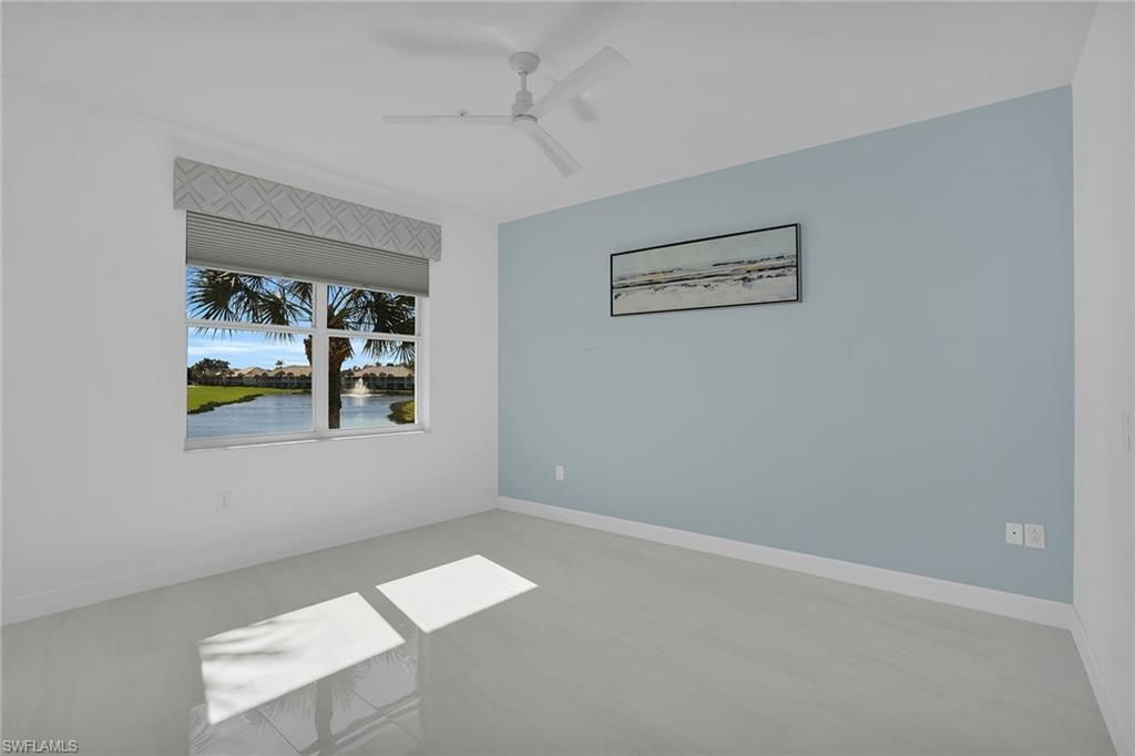 2350 Carrington Ct, Unit 7-202, Naples, FL 34109 Photo