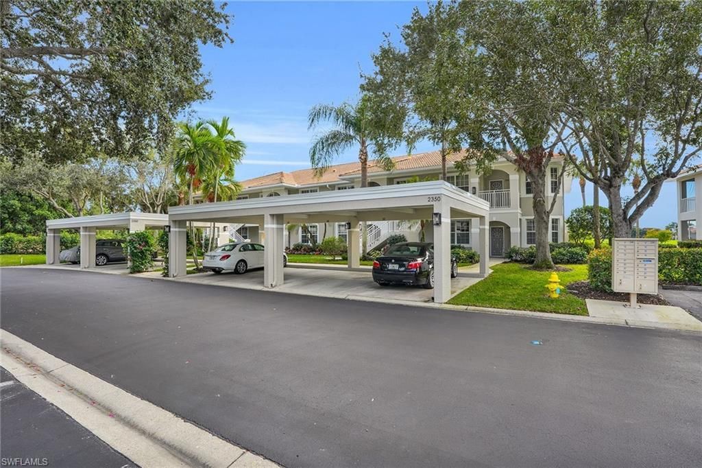 2350 Carrington Ct, Unit 7-202, Naples, FL 34109 Photo