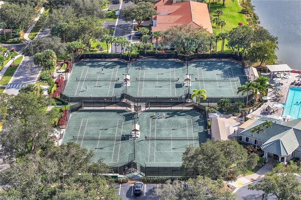 2350 Carrington Ct, Unit 7-202, Naples, FL 34109 Photo