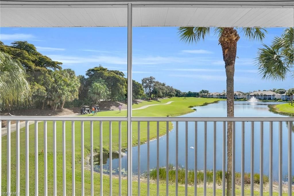 2350 Carrington Ct, Unit 7-202, Naples, FL 34109 Photo