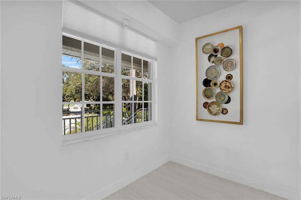 2350 Carrington Ct, Unit 7-202, Naples, FL 34109 Photo