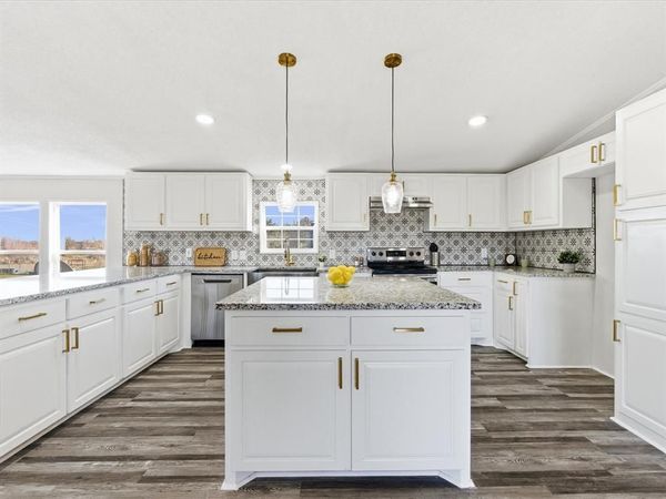 102 Sunshine Meadows Court, Weatherford, TX 76088