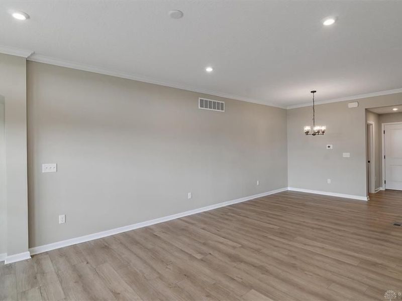 403 Bandon Dunes Court, Unit 12-201, Turtlecreek Township, OH 45036 Photo 10