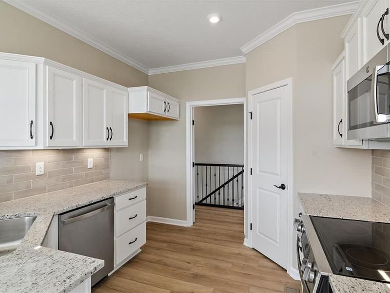 403 Bandon Dunes Court, Unit 12-201, Turtlecreek Township, OH 45036 Photo 5