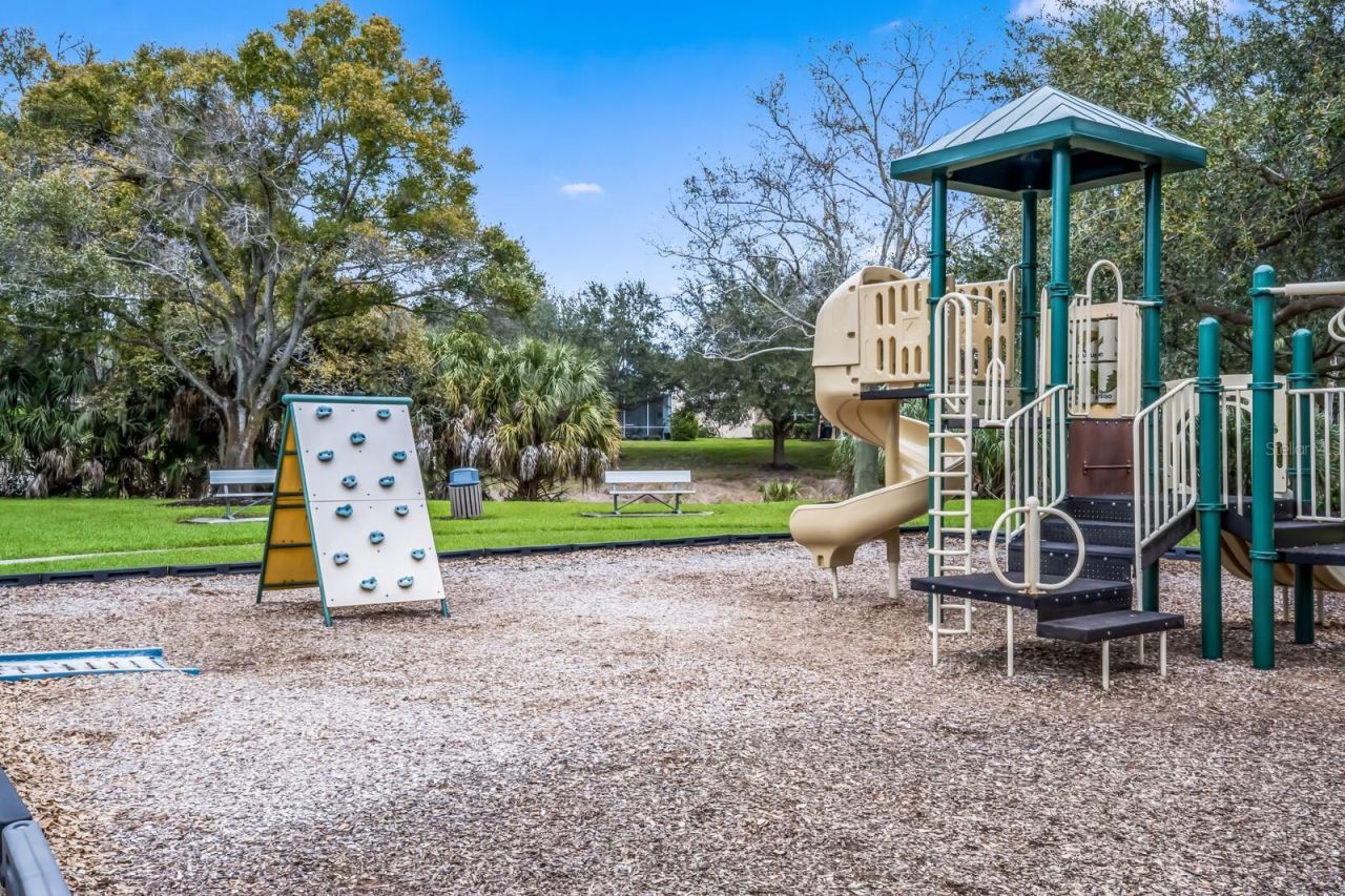 3618 Summerwind Circle, Bradenton, FL 34209 Photo