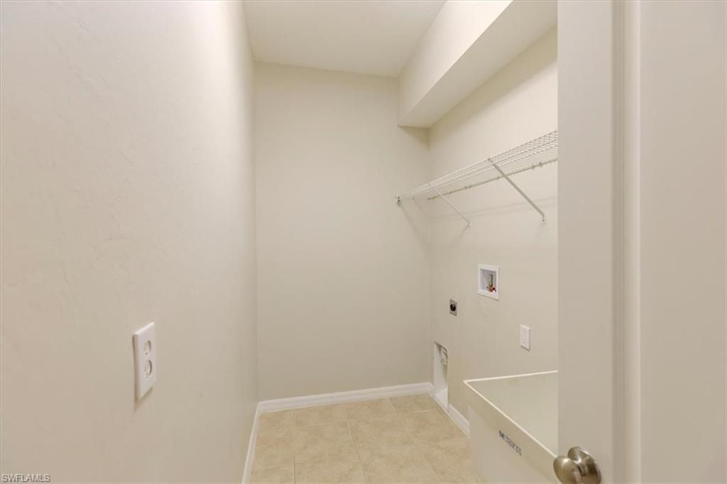 10120 N Golden Elm Dr, Estero, FL 33928 Photo