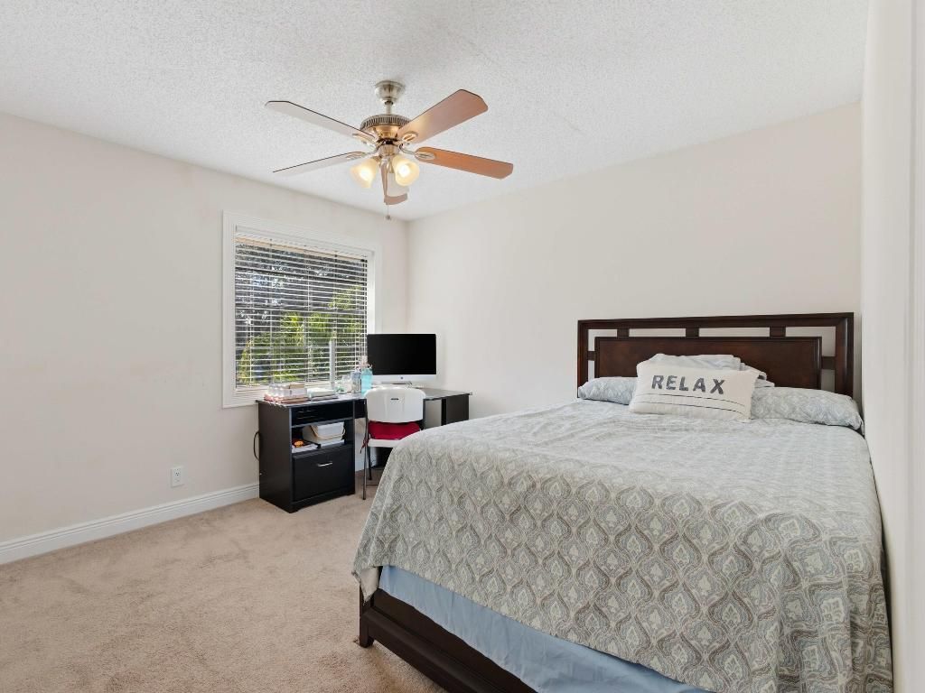 3962 Circle Lake Drive, West Palm Beach, FL 33417 Photo