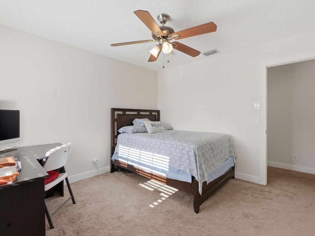 3962 Circle Lake Drive, West Palm Beach, FL 33417 Photo