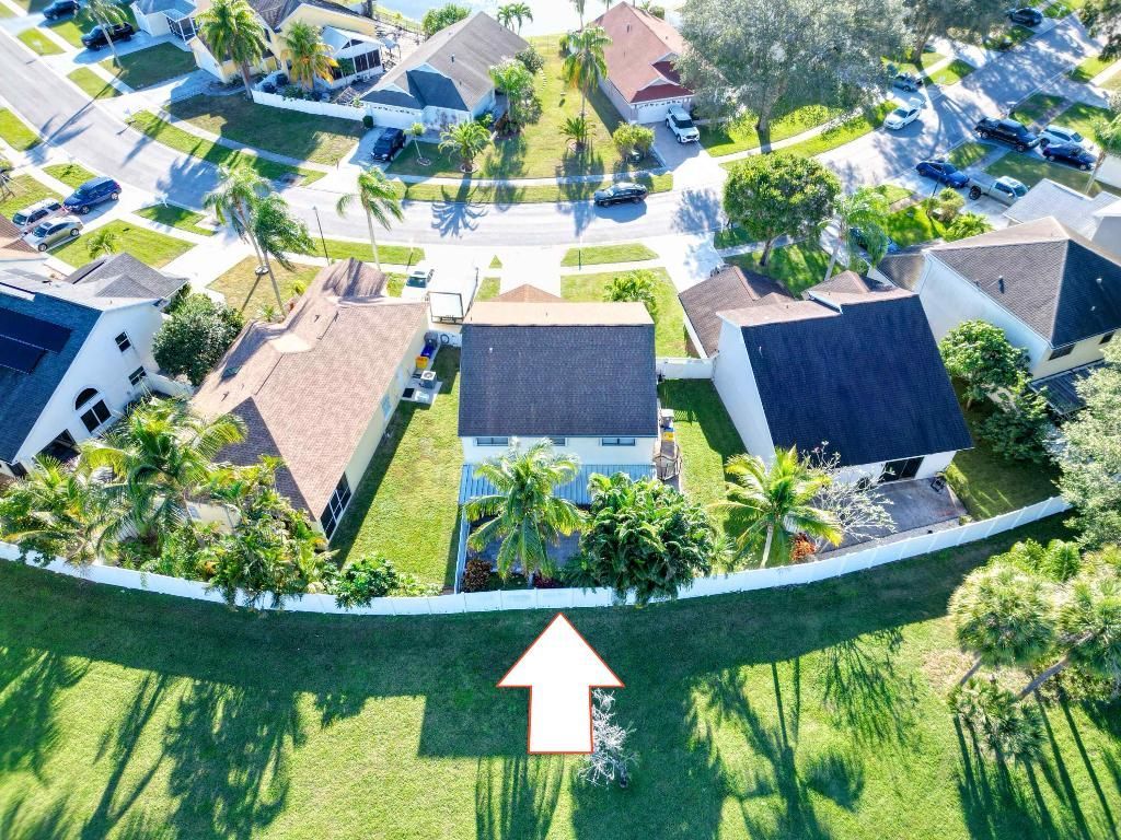 3962 Circle Lake Drive, West Palm Beach, FL 33417 Photo