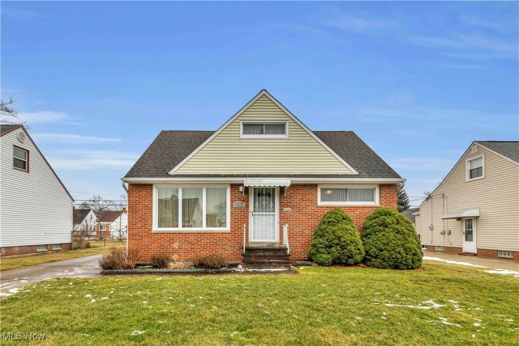 21250 Milan Avenue, Euclid, OH 44119 Main Photo