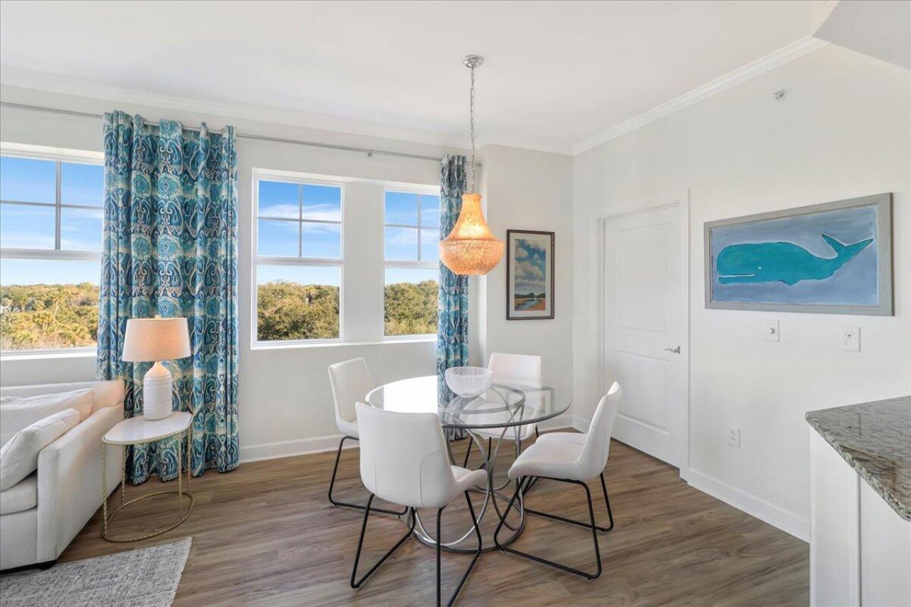 5804 Palmetto Drive Photo 10