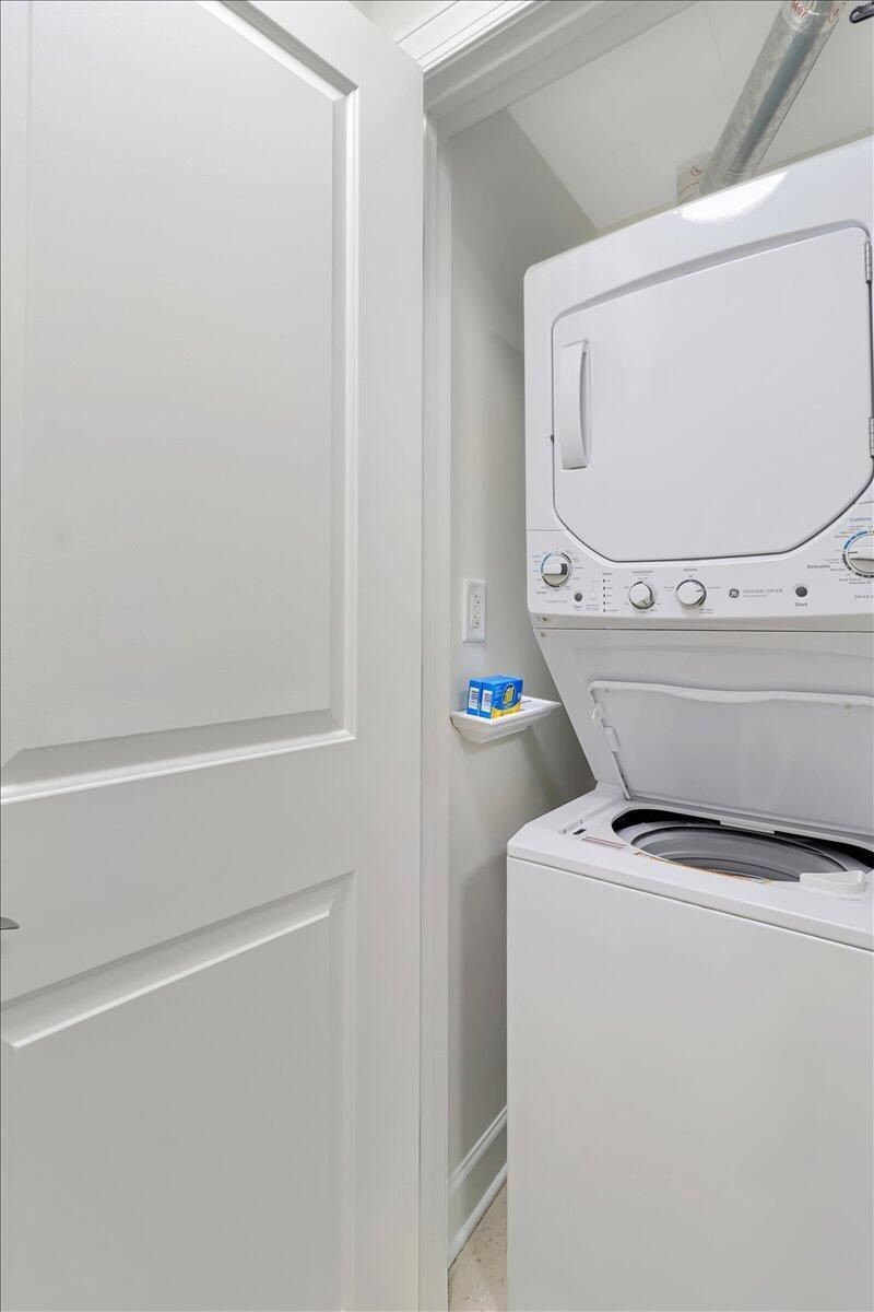 5804 Palmetto Drive Photo 21