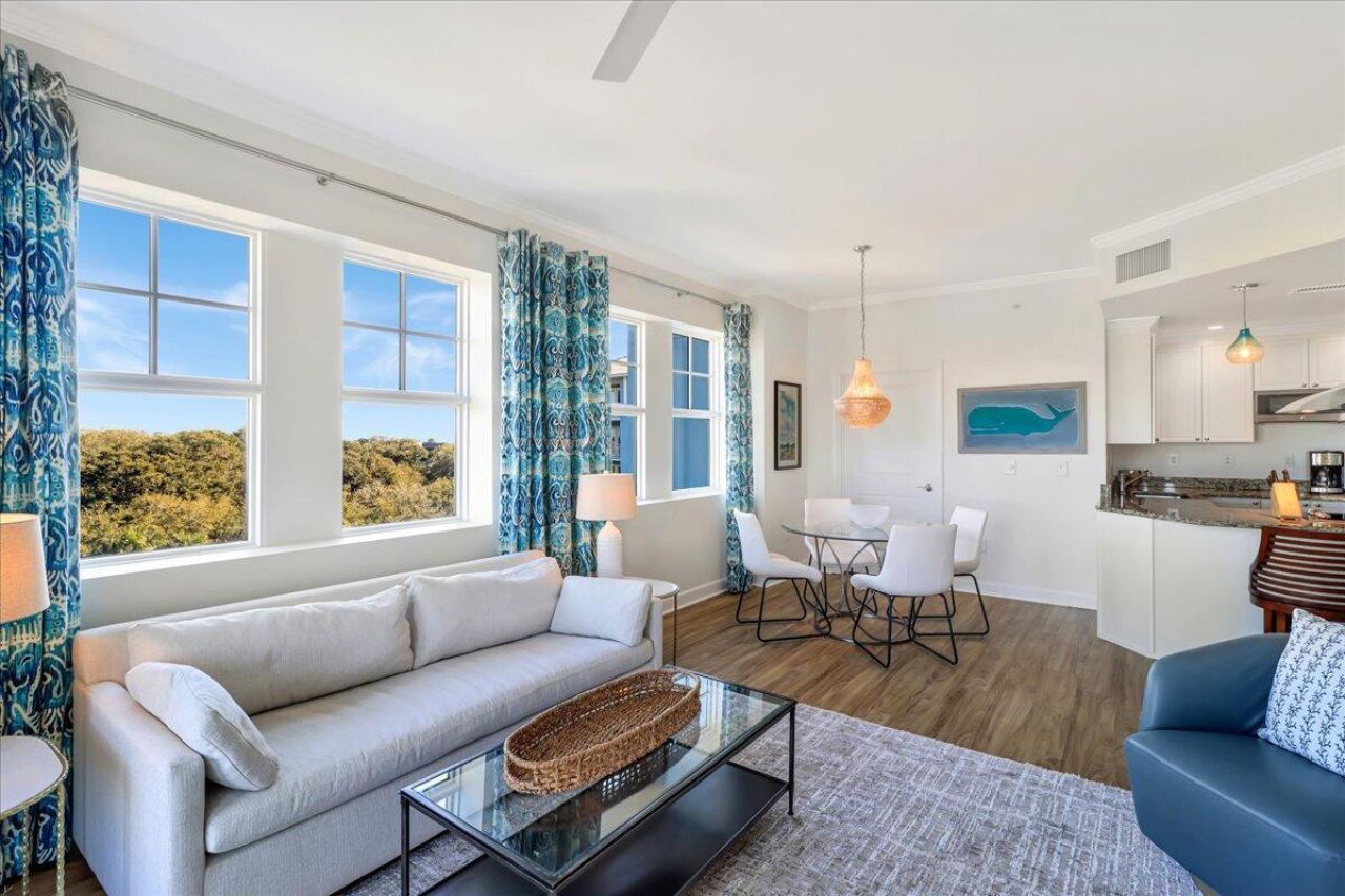 5804 Palmetto Drive Photo 8