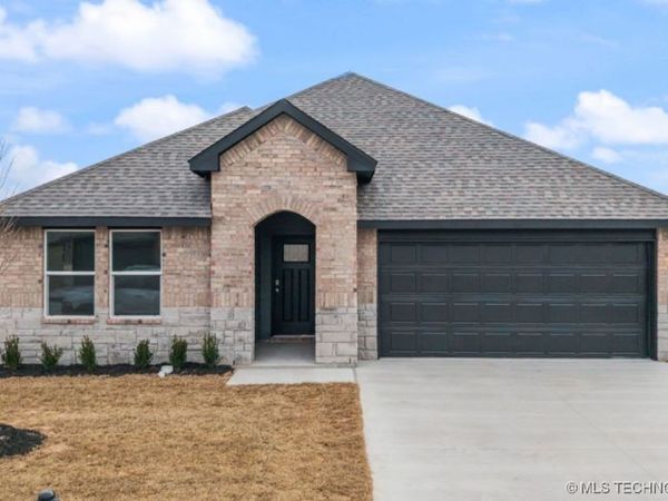 7530 E 156th Place S, Bixby, OK 74008
