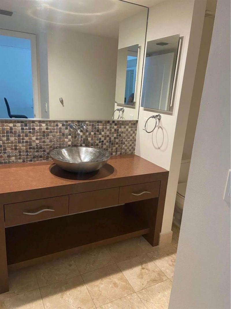 20941 NE 37th Ct , Aventura, FL 33180 Photo