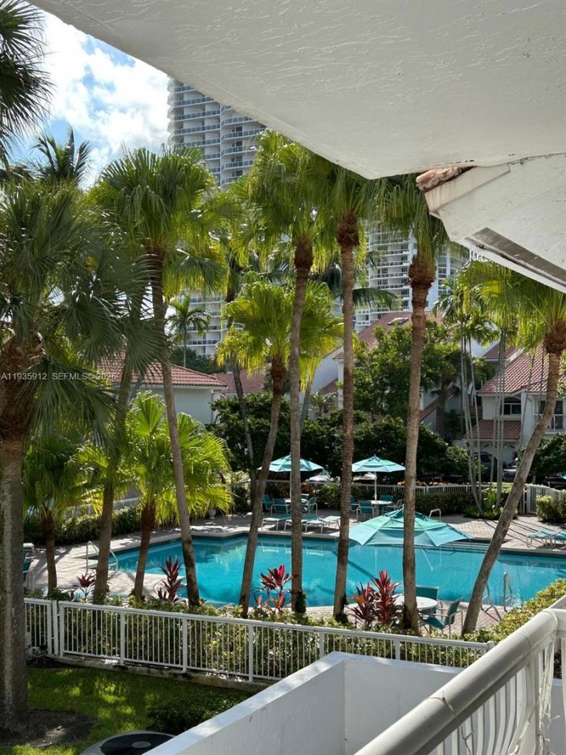 20941 NE 37th Ct , Aventura, FL 33180 Photo