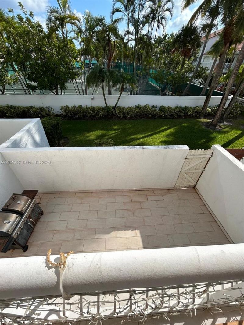 20941 NE 37th Ct , Aventura, FL 33180 Photo