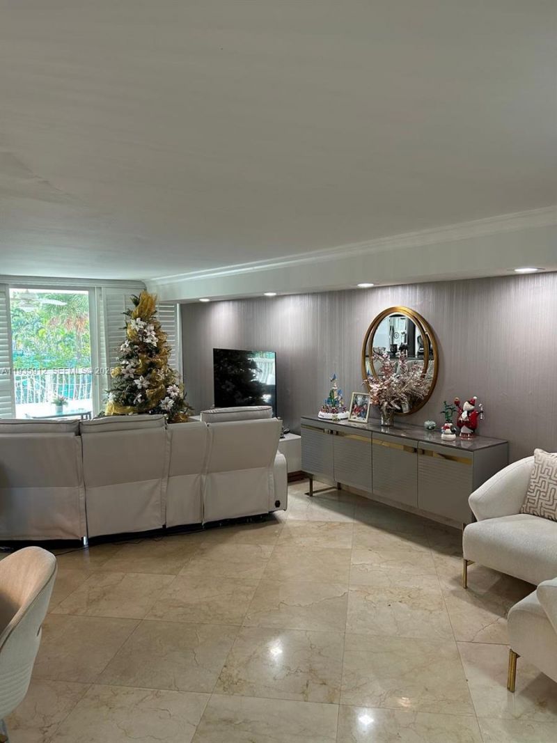 20941 NE 37th Ct , Aventura, FL 33180 Photo