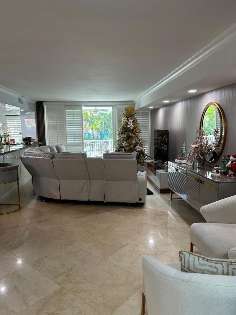 20941 NE 37th Ct , Aventura, FL 33180 Photo