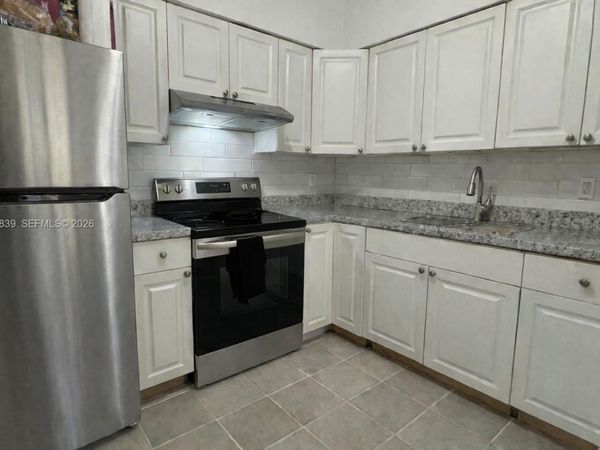 212 NE 41 St, Unit 212, Oakland Park, FL 33334