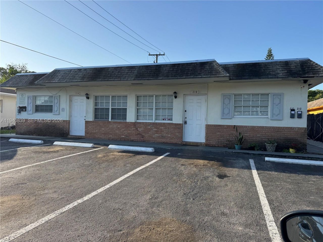 212 NE 41 St, Unit 212, Oakland Park, FL 33334 Photo