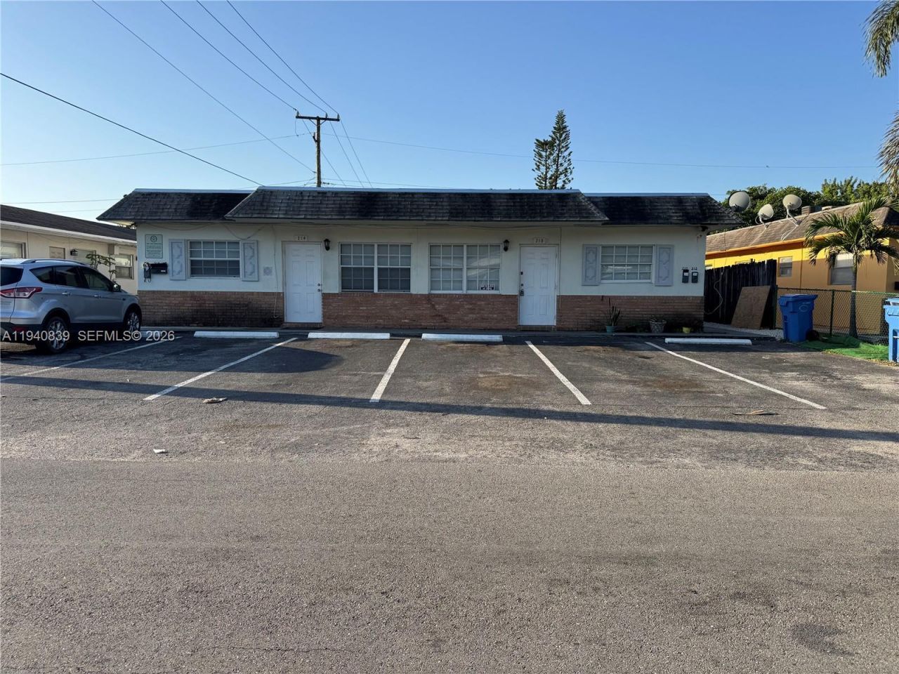 212 NE 41 St, Unit 212, Oakland Park, FL 33334 Photo