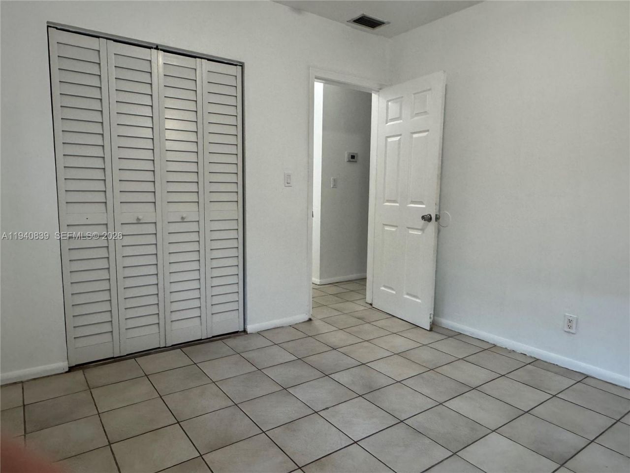 212 NE 41 St, Unit 212, Oakland Park, FL 33334 Photo
