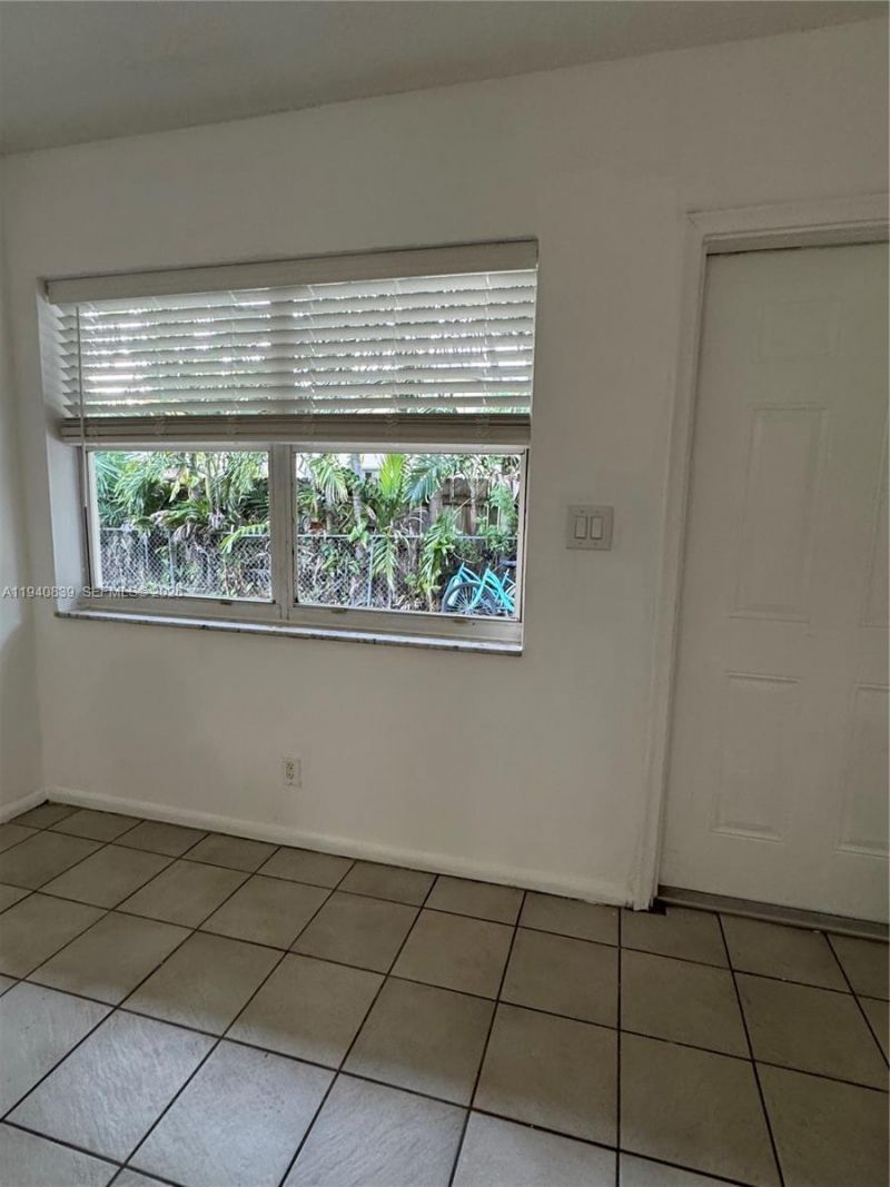 212 NE 41 St, Unit 212, Oakland Park, FL 33334 Photo