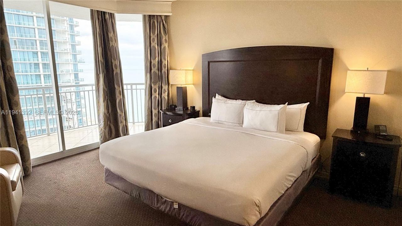 17375 Collins Ave , Unit 2406, Sunny Isles Beach, FL 33160 Photo