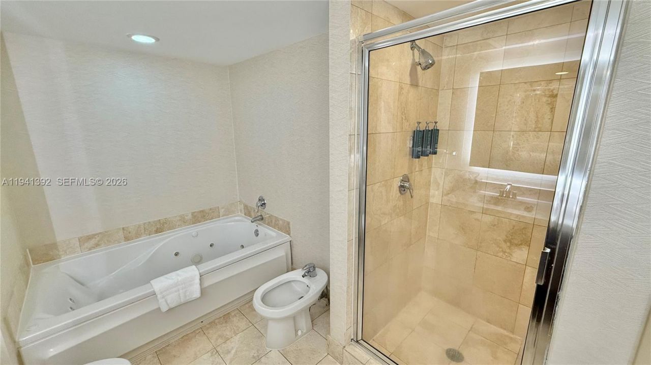 17375 Collins Ave , Unit 2406, Sunny Isles Beach, FL 33160 Photo