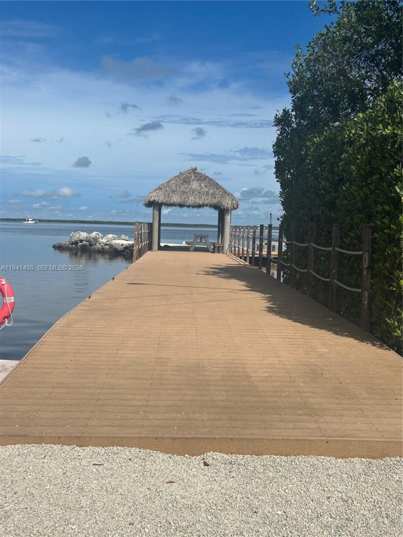 186 W Avenue A, Key Largo, FL 33037 Photo