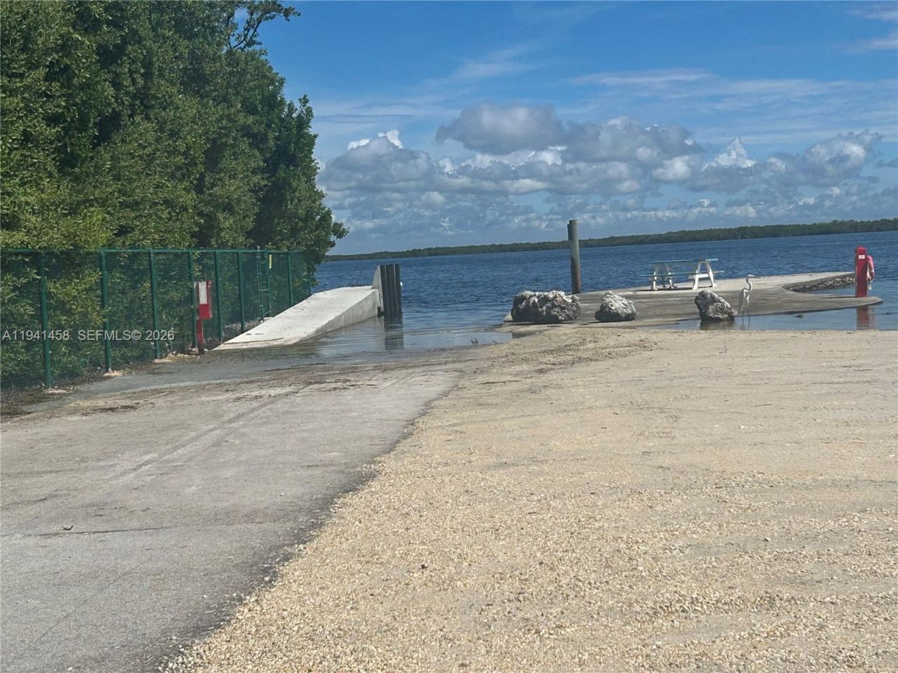 186 W Avenue A, Key Largo, FL 33037 Photo