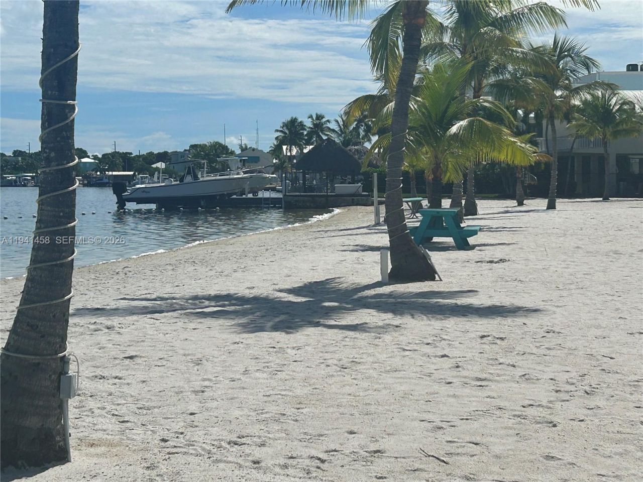 186 W Avenue A, Key Largo, FL 33037 Photo