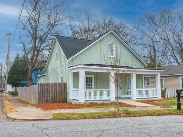 3136 E Point Street, East Point, GA 30344