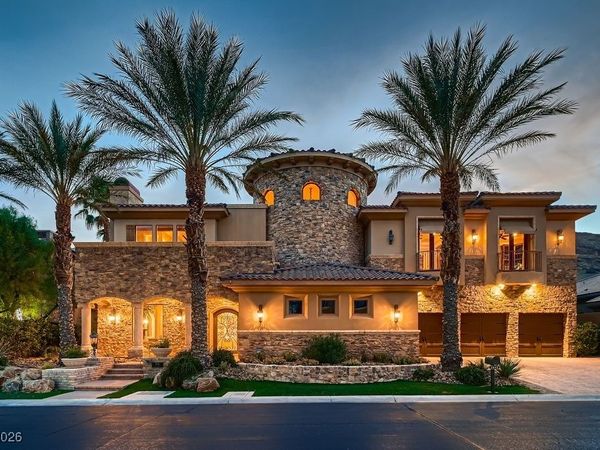 2845 Red Arrow Drive , Las Vegas, NV 89135