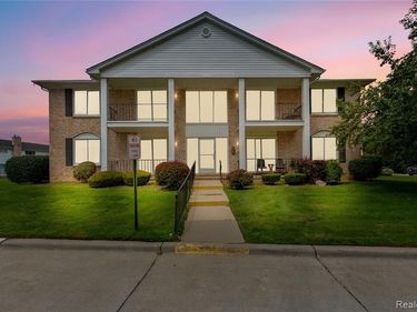 14200 Ivanhoe Drive, Sterling Heights, MI 48312