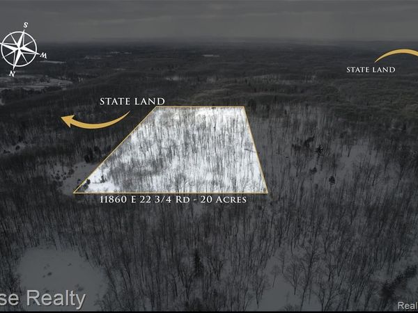 11860 E 22 3/4 Road, Cedar Creek Twp, MI 49663