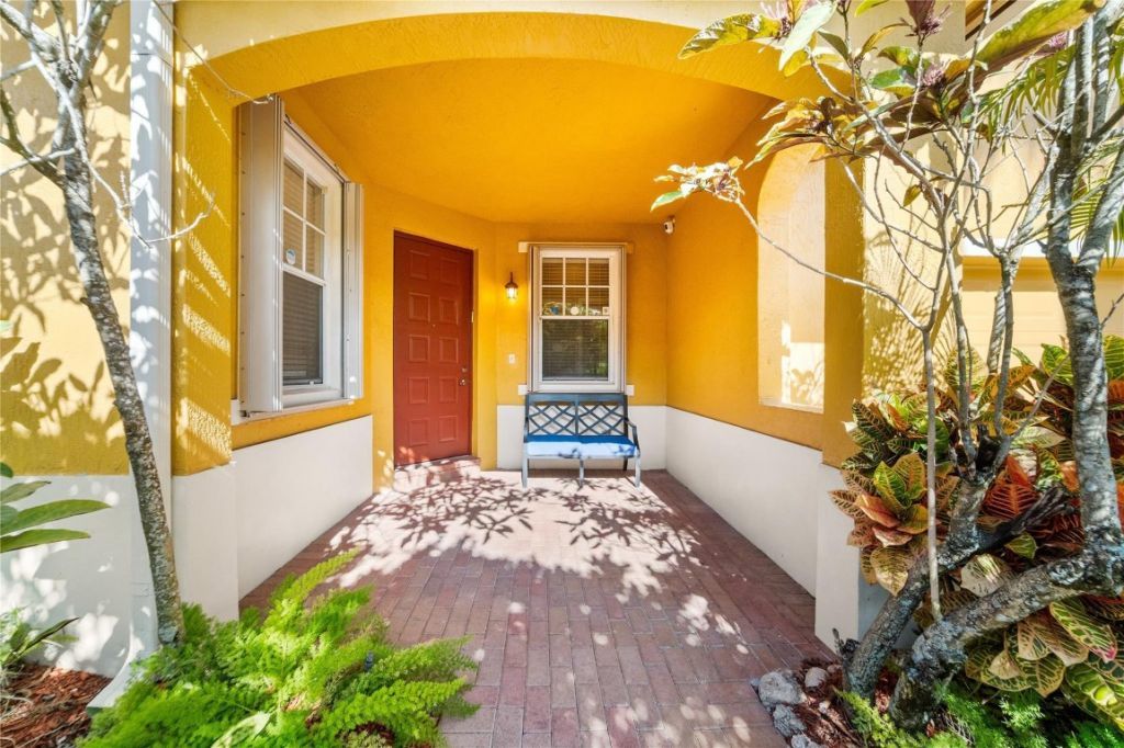 5772 NW 119th Drive, Coral Springs, FL 33076 Photo