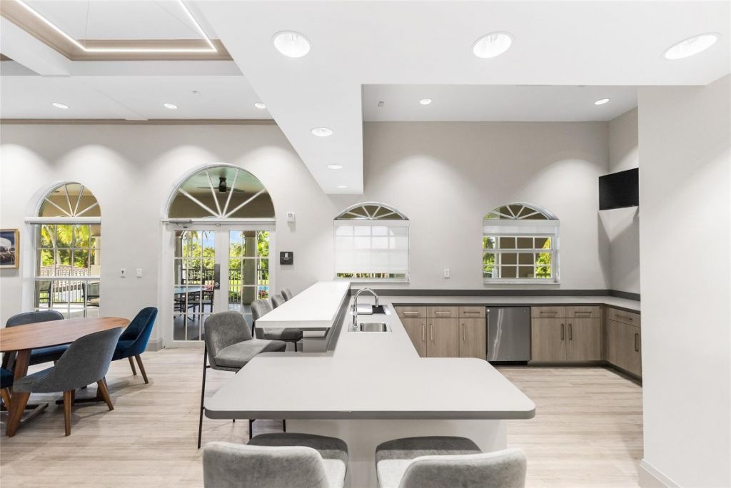 5772 NW 119th Drive, Coral Springs, FL 33076 Photo