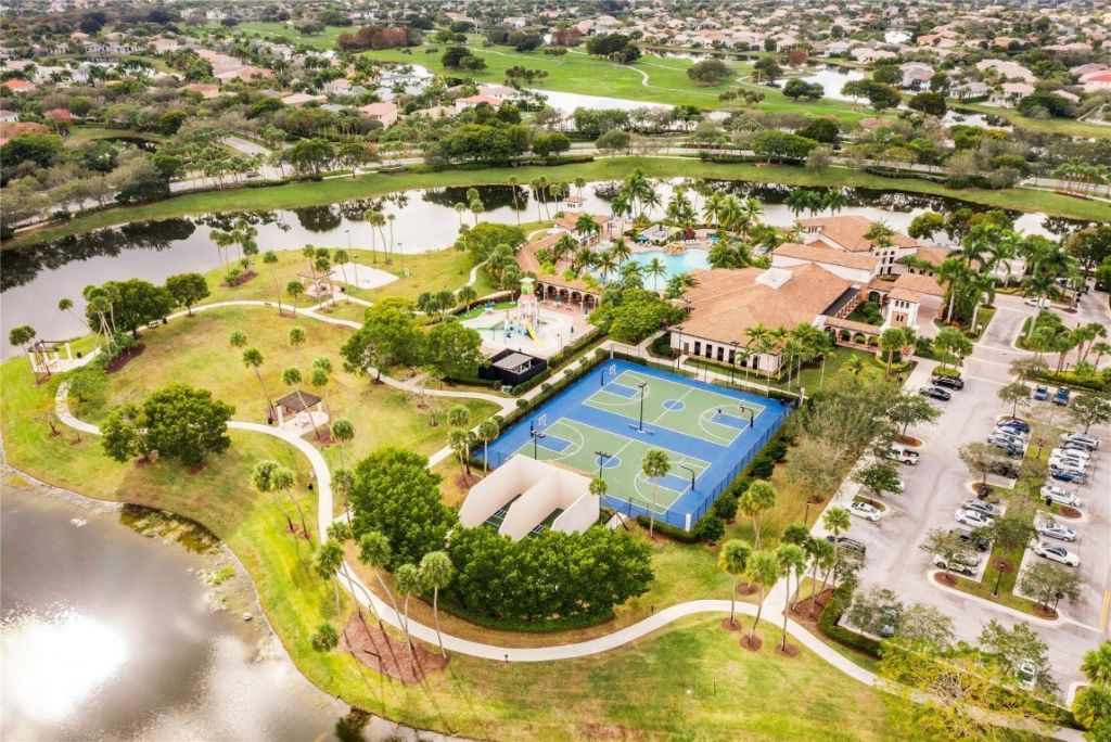 5772 NW 119th Drive, Coral Springs, FL 33076 Photo