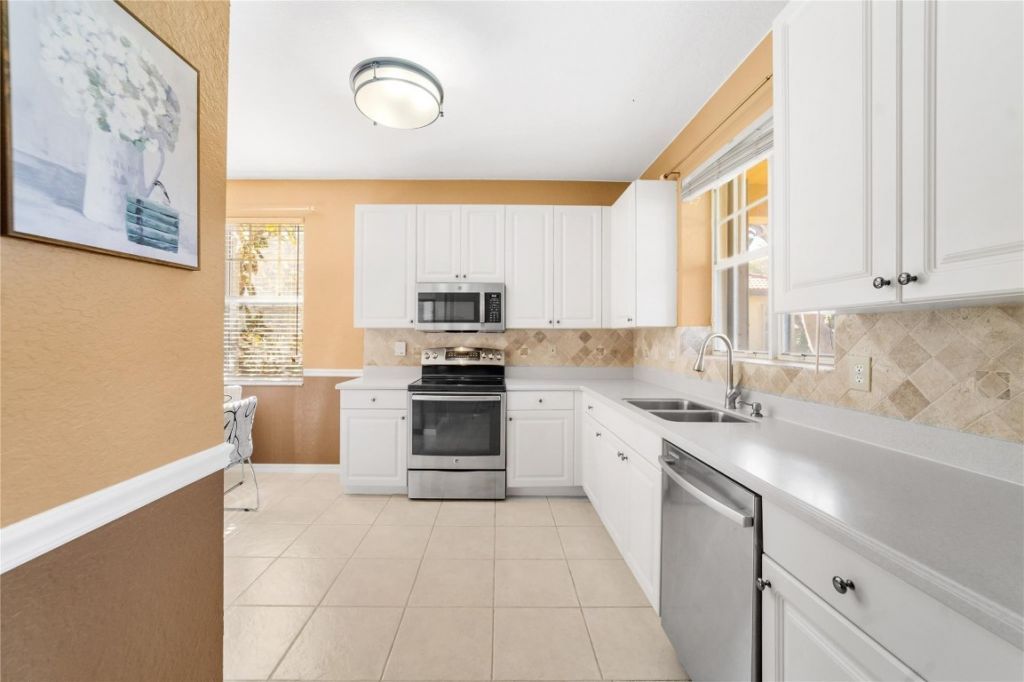 5772 NW 119th Drive, Coral Springs, FL 33076 Photo